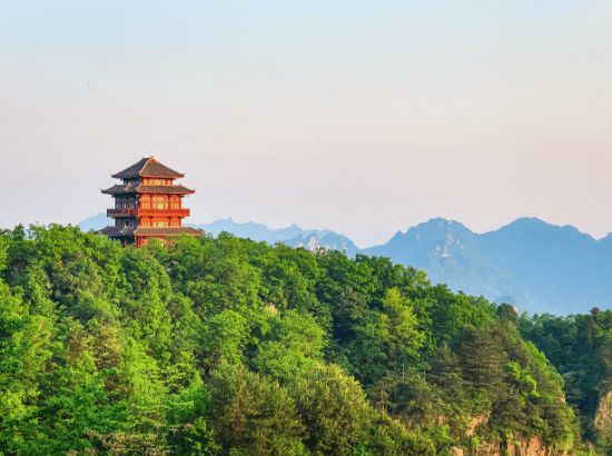 少费用？张家界有哪些好看必打卡景点九游会张家界六日深度游人均